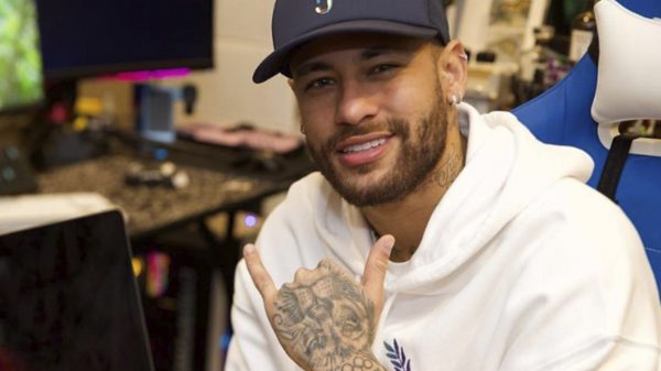 Neymar envolvido em escândalo de traição após influenciadora revelar supostos prints de encontro
