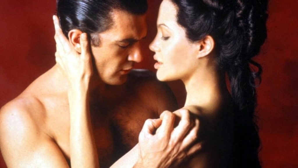 Cena de `Pecado Original`com Antonio Banderas e Angelina Jolie (Divulgação)