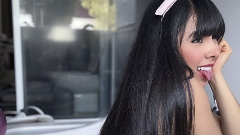 Juliana Bonde posa de biquíni e empina bumbum: “sem filtro” – Tudo Pop