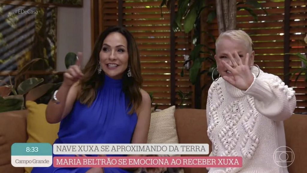 Maria Beltrão se emociona com a presença de Xuxa no "É De Casa"