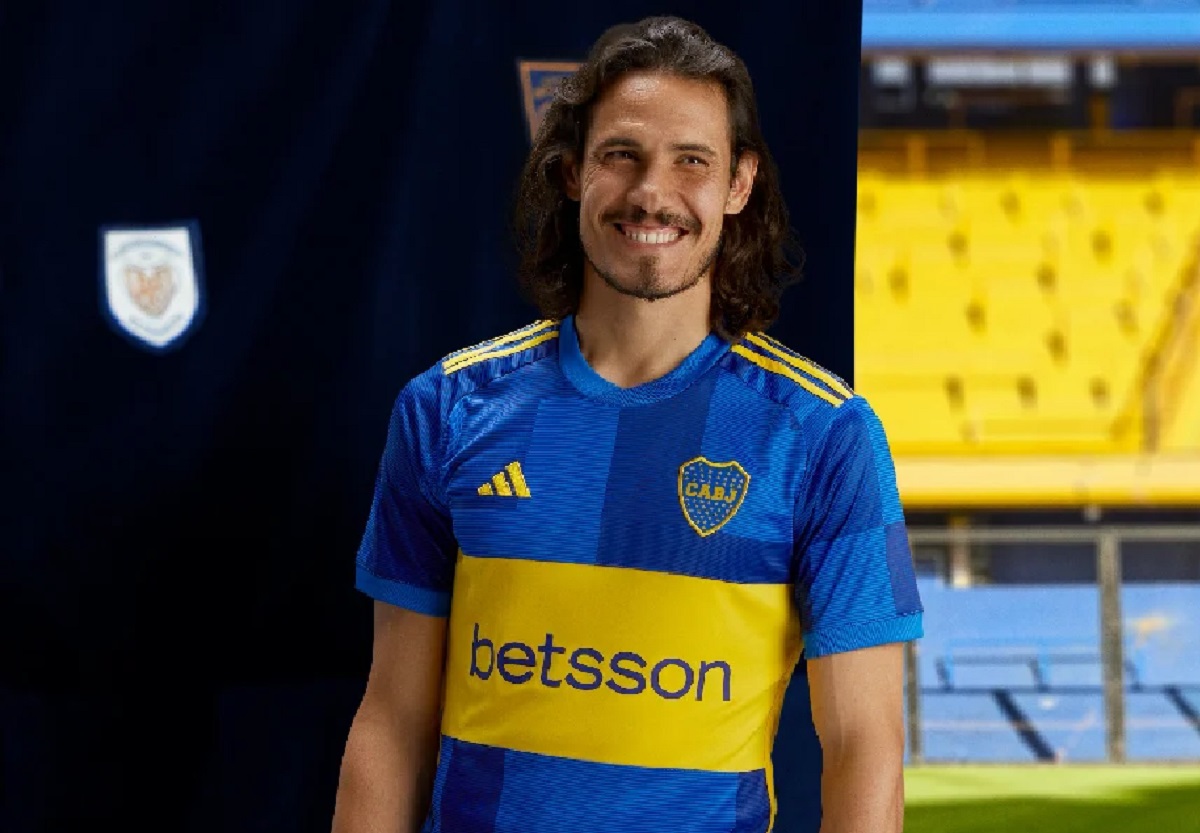 O jogador uruguaio Cavani é um dos ídolos atuais do Boca Juniors da Argentina (Foto: Divulgação)