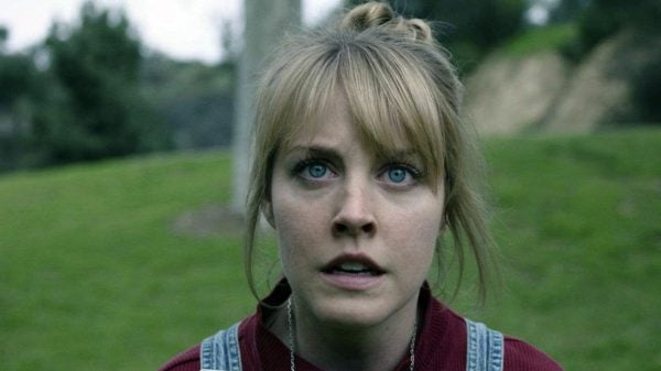 "Duas Bruxas: A Herança Diabólica": longa desconcertante está disponível na Netflix