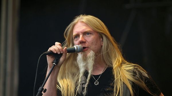 Marko em apresentação nos vocais do Nightwish (Foto: Wikicommons)