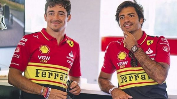 Carlos Sainz e Charles Leclerc são os pilotos da Ferrari na Formula 1