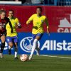 Brasil x Canadá em ação durante amistoso