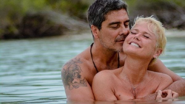 Junno Andrade e sua amada Xuxa em momento de intimidade (Foto: Reprodução/ Instagram)