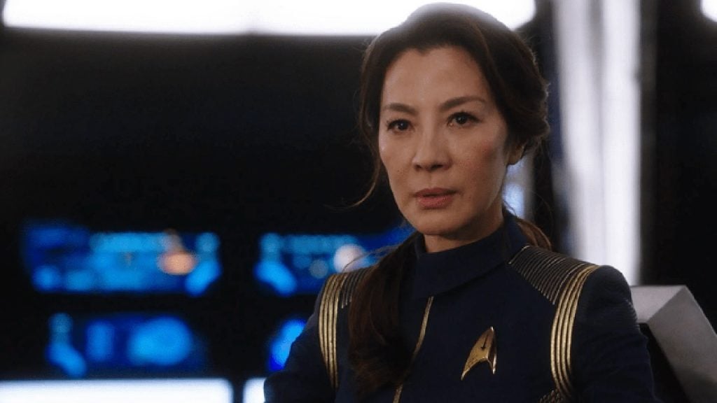 A premiada Michelle Yeoh vive a capitã Philippa Georgiou em Star Trek Discovery (Foto: Divulgação)