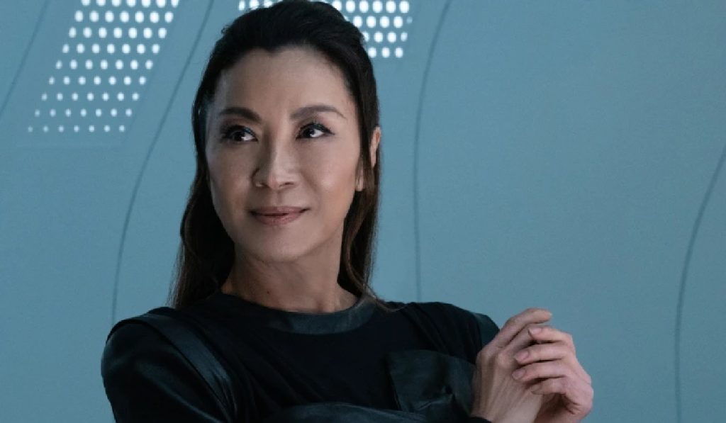 A premiada Michelle Yeoh vive a capitã Philippa Georgiou em Star Trek Discovery (Foto: Michael Gibson/CBS)