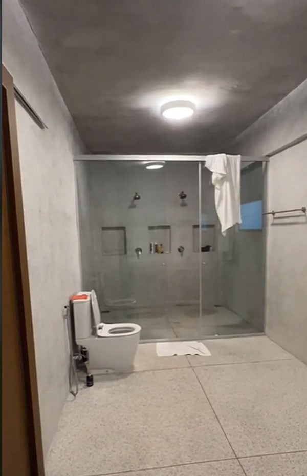Tamanho do banheiro gerou comentários de internautas