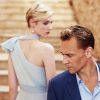 Tom Hiddleston vive um charmoso ex-espião na série Night Manager (Reprodução/Globoplay)