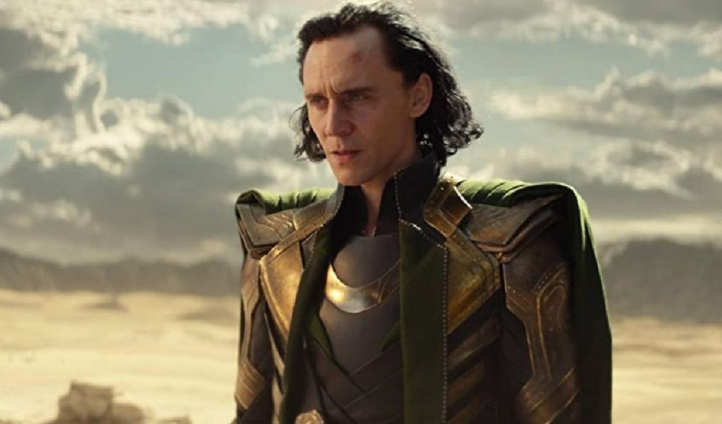 Tom Hiddleston brilhou no longa Avengers da Marvel no papel de Loki (Divulgação)