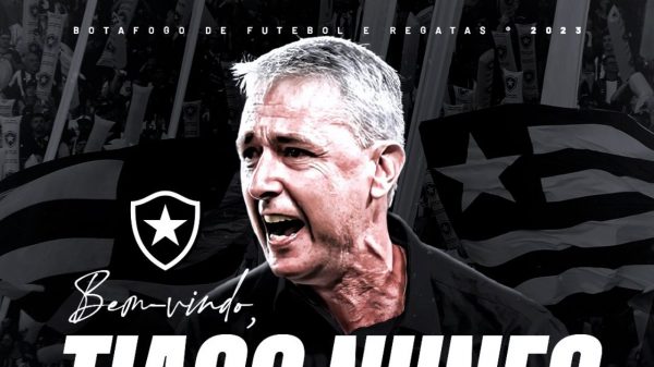 Botafogo anunciou a chegada de Tiago Nunes