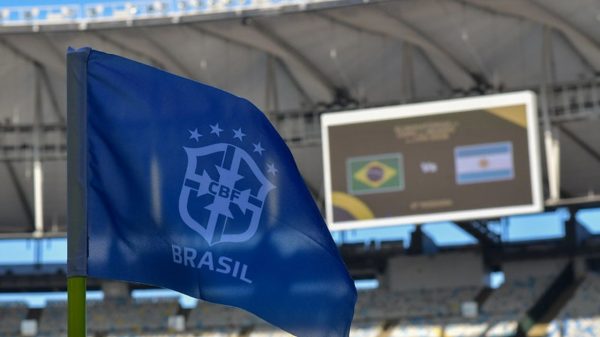 Brasil x Argentina teve enorme briga entre torcedores e policiais