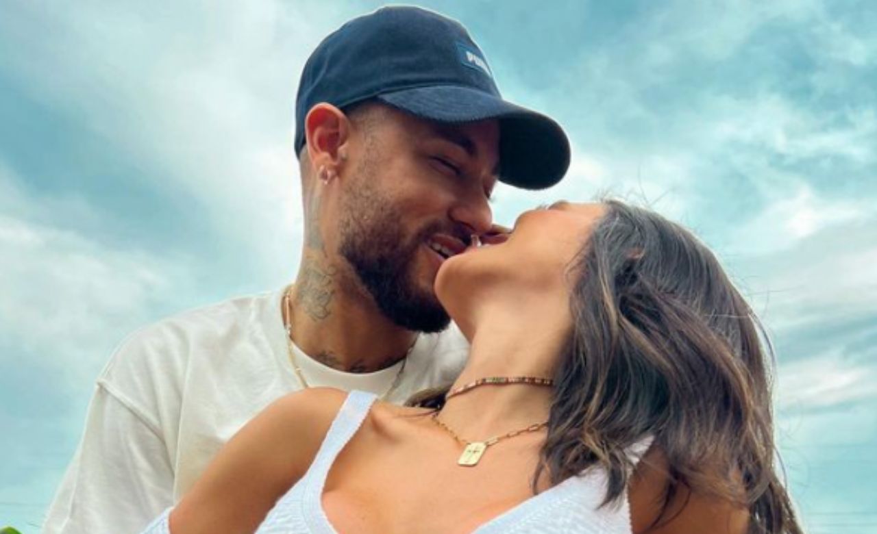 Bruna Biancardi deu ponto final na relação com Neymar