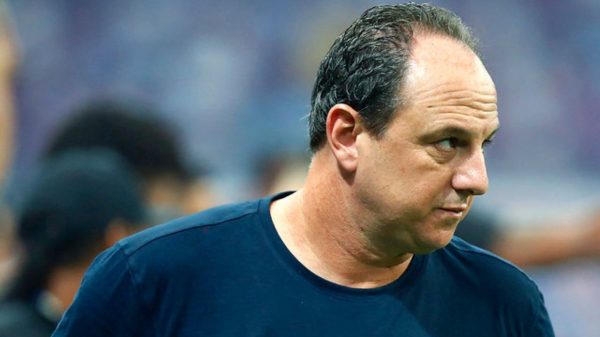Ceni lamentou mais uma derrota no comando do Bahia