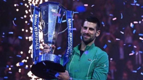 Djokovic sumiu, mas foi campeão do ATP Finals