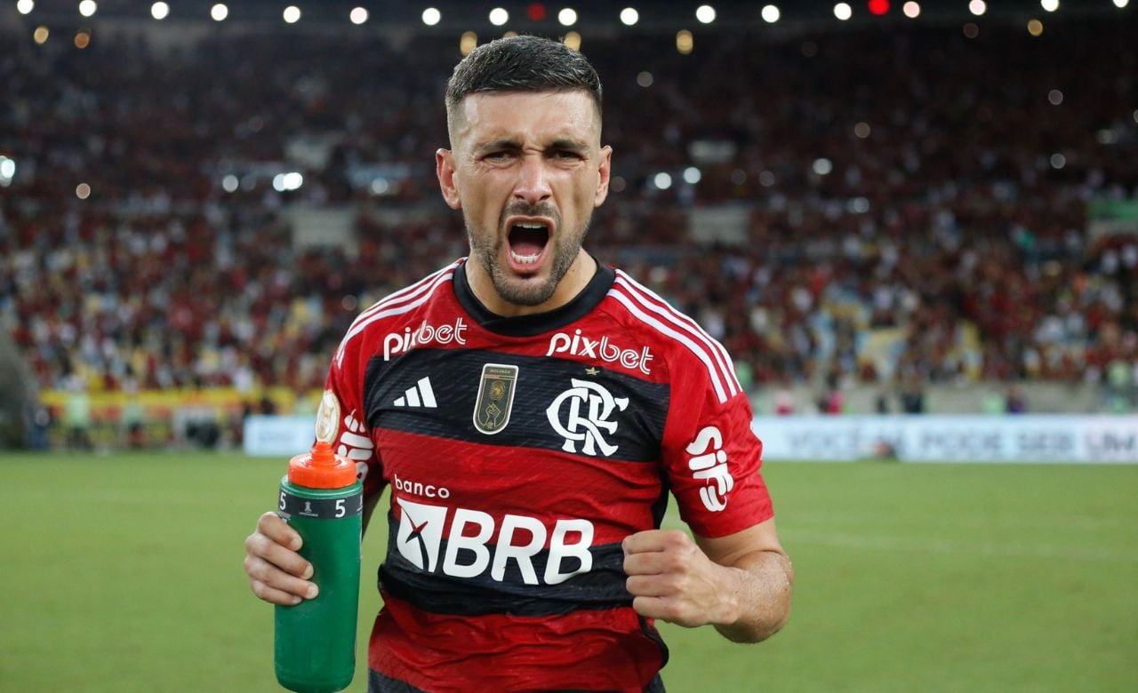Flamengo contou com gol de Arrascaeta e venceu
