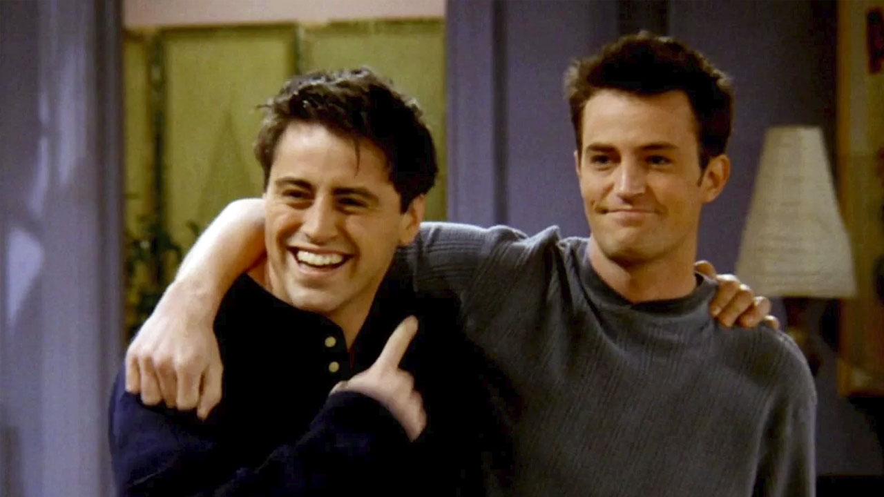 Matt LeBlanc posta homenagem a Matthew Perry e emociona web