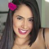 Juliana Bonde enlouquece seguidores ao surgir em vídeo com lingerie rosa