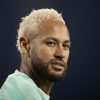 Neymar quis fazer a cirurgia no Brasil