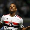 Caio Paulista vai trocar o São Paulo pelo Palmeiras