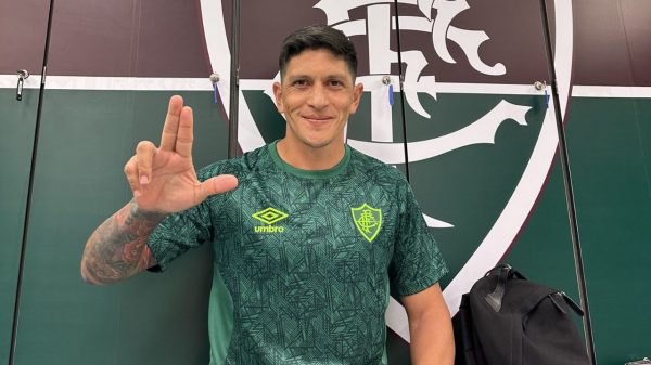 Fluminense segue treinando para a estreia no Mundial