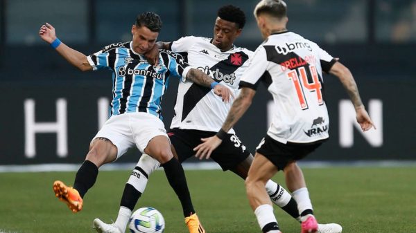 Grêmio x Vasco agita rodada do Brasileirão