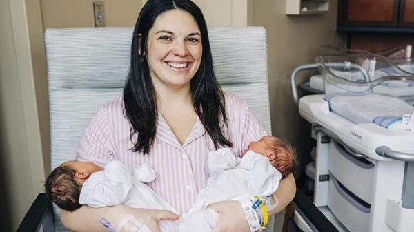 Kelsey Hatcher virou notícia no mundo inteiro ao ter dois partos em dois dias consecutivos