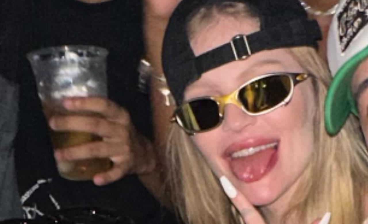 Luisa Sonza enjoys ‘unusual’ rides and twerks a lot on video Luisa Sonza enjoys ‘unusual’ rides and twerks a lot on video