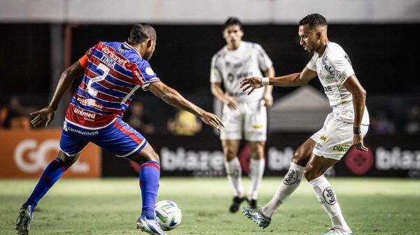 Santos perdeu para o Fortaleza e foi rebaixado