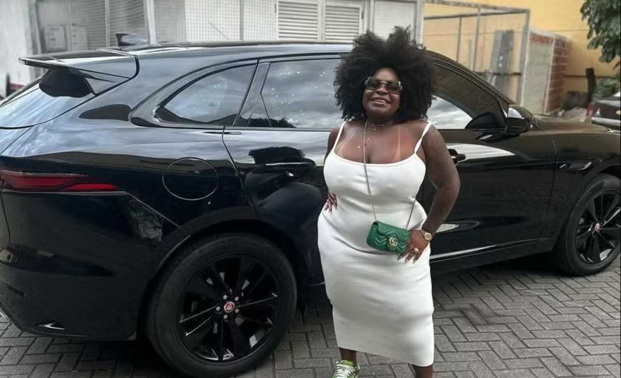 Jojo Todynho boasts a big car worth R$ 460 thousand
