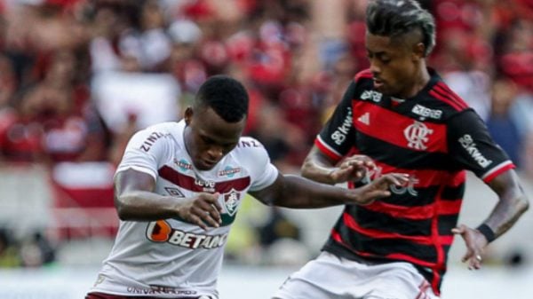 Fluminense recebe o rival Flamengo