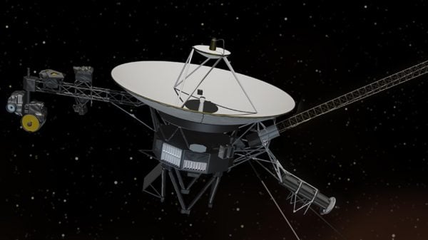 Cientistas da NASA avançam no desafio de resolver problema de comunicação da sonda Voyager 1